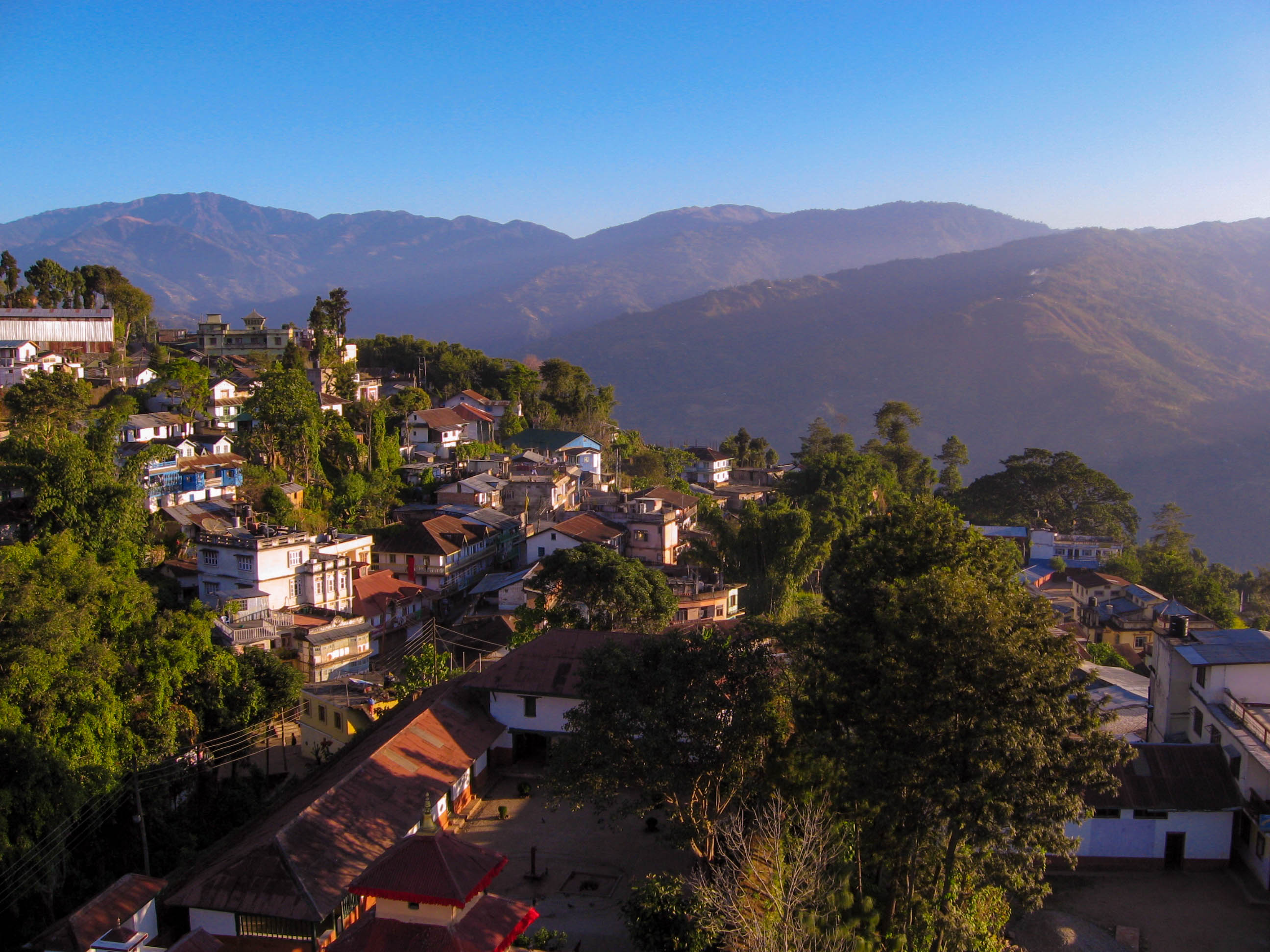 महोत्तरीमा ‘नो खोप कार्ड नो सर्भिस ’